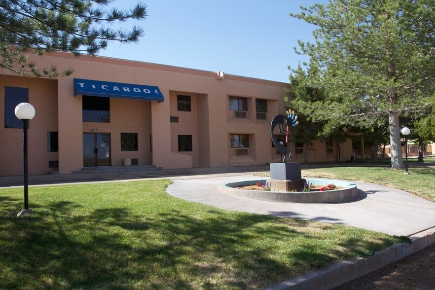 MM 28 Highway 276 Lodge, Lake Powell, UT for sale - Building Photo - Image 3 of 30