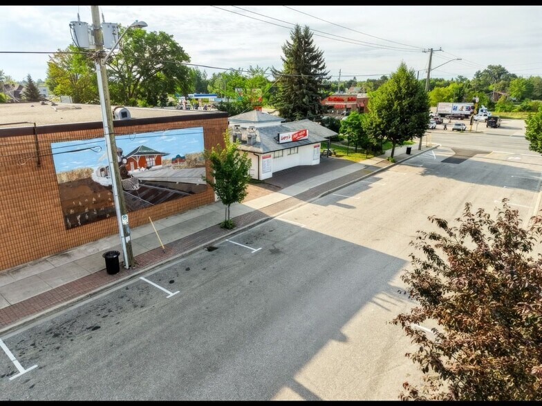 230 Main St W, West Nipissing, ON for sale - Building Photo - Image 2 of 33