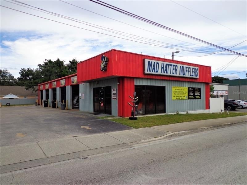 715 W Waters Ave, Tampa, FL for sale Primary Photo- Image 1 of 29