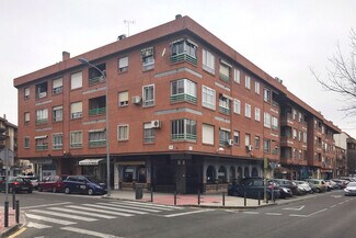 Plus de détails pour Commerce de détail à louer