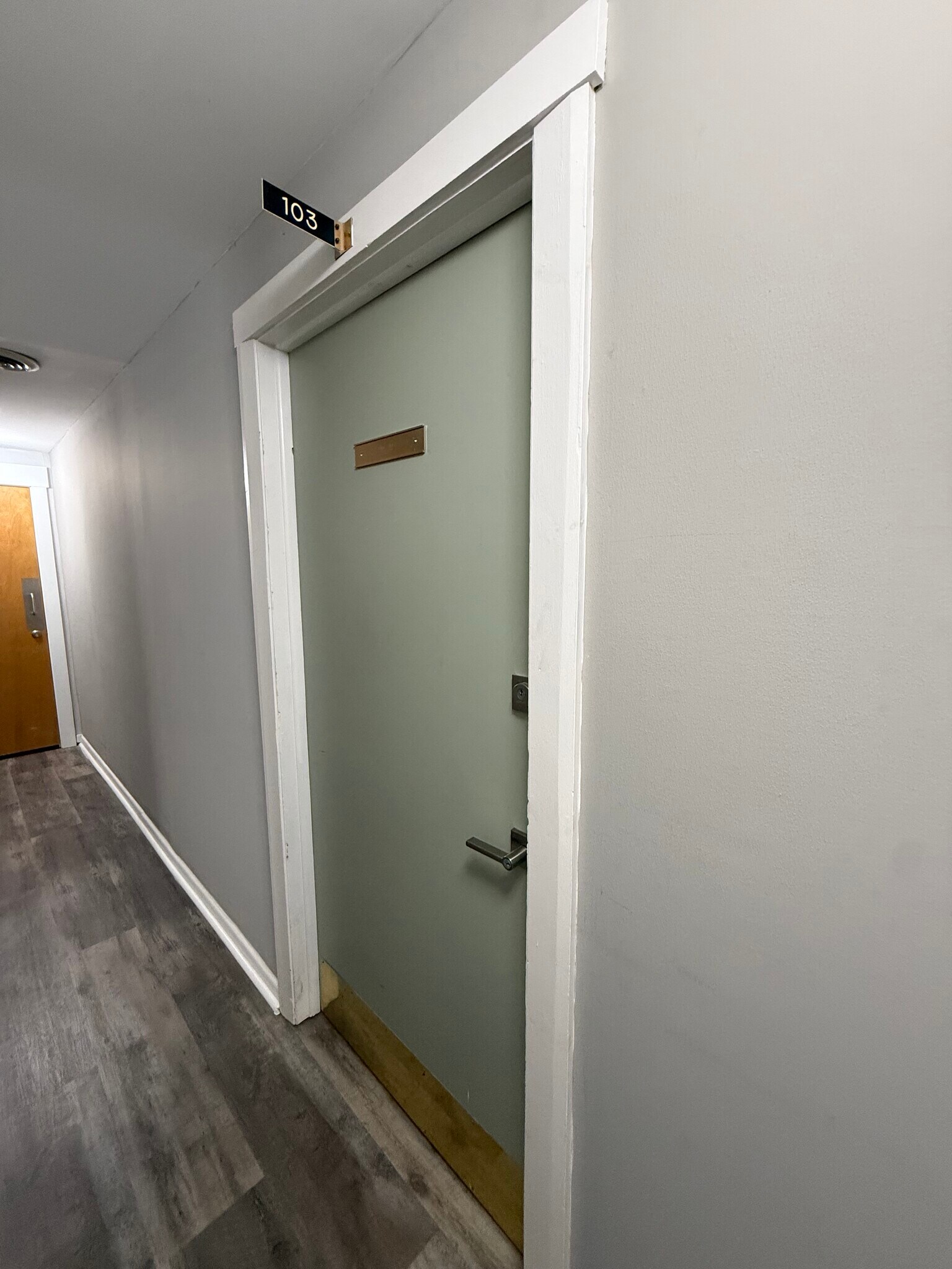 800 Main St, Hellertown, PA for lease Interior Photo- Image 1 of 9