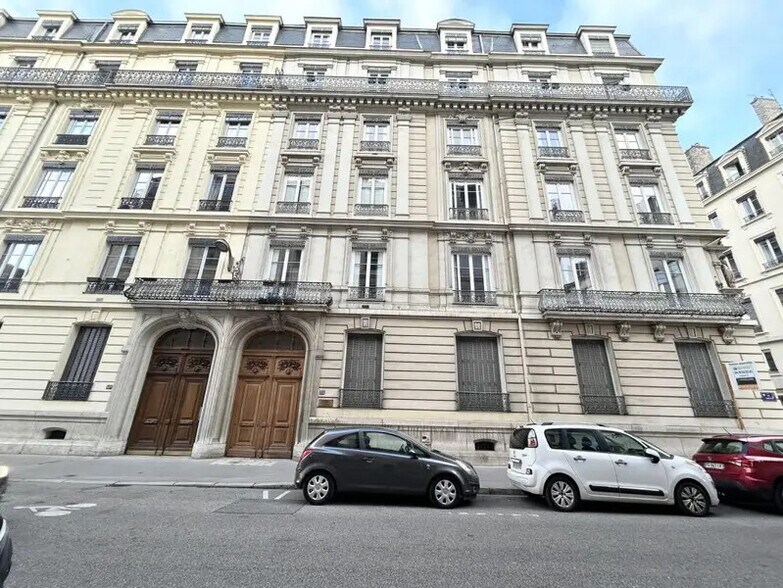 34 Rue Vaubecour, Lyon à louer - Photo du bâtiment - Image 2 de 15