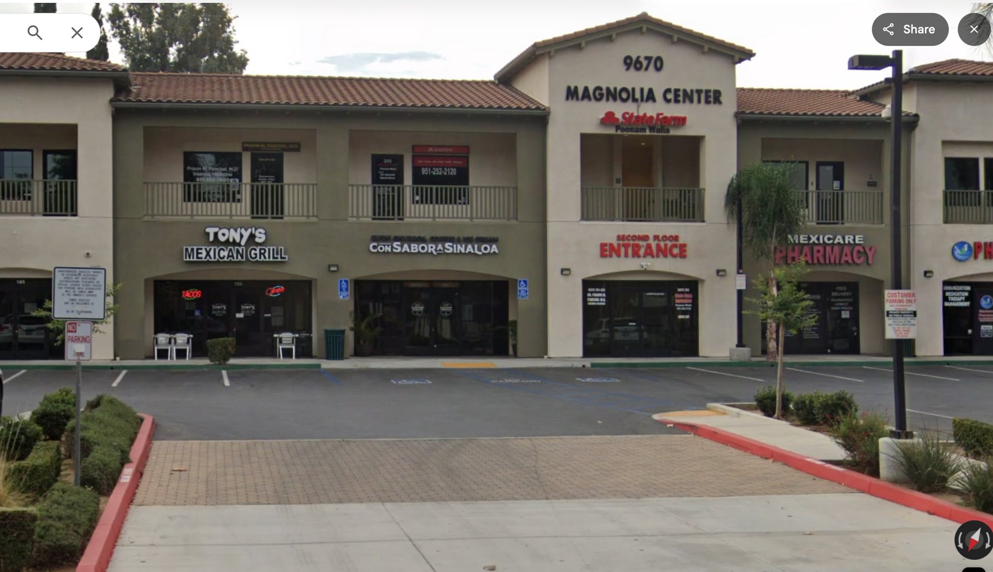 9670 Magnolia Ave, Riverside, CA à louer Photo intérieure- Image 1 de 6