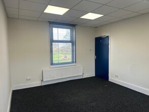 65 Balby Rd, Doncaster for lease Interior Photo- Image 1 of 5