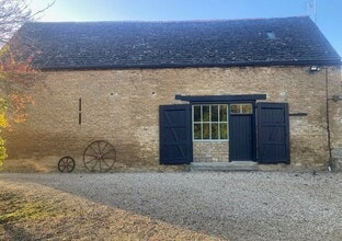 Old Oundle Rd, Peterborough à louer Photo du bâtiment- Image 1 de 1