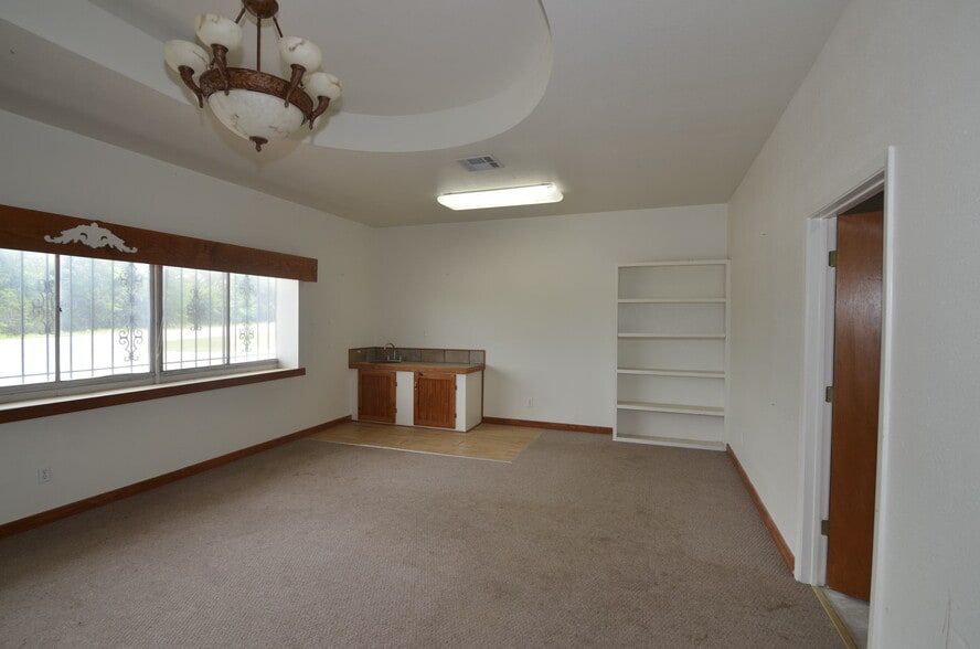 31633 US-377 Hwy, Gordonville, TX for sale - Building Photo - Image 3 of 71
