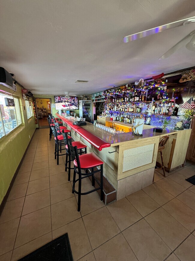 More details for 46645 60th St W, Lancaster, CA - Retail for Sale