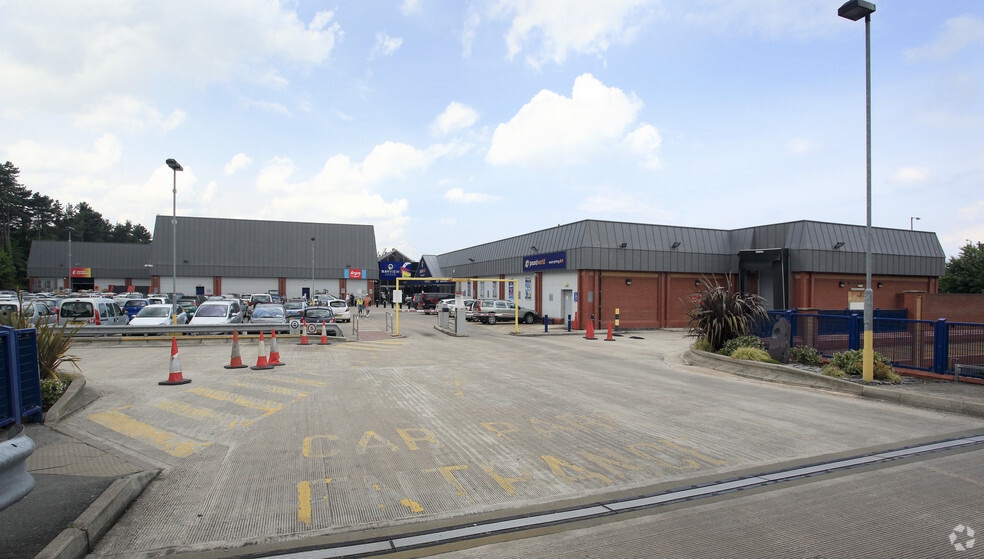 Sea View Rd, Colwyn Bay for lease - Building Photo - Image 3 of 17