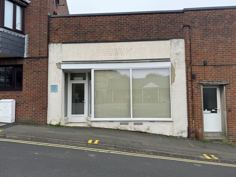 9 Carvel Ln, Cowes for lease - Building Photo - Image 1 of 1