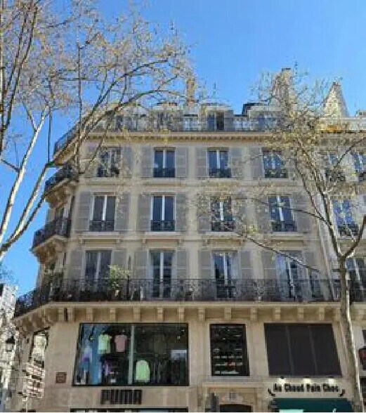 22 Boulevard De Sébastopol, Paris à louer - Photo du bâtiment - Image 1 de 16