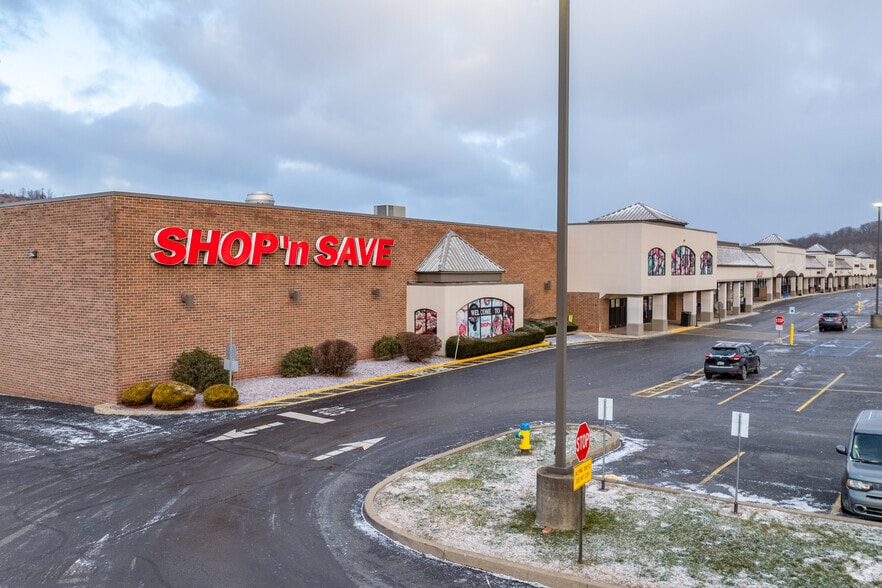 4512-4548 Broadway Blvd, Monroeville, PA for sale - Building Photo - Image 2 of 5