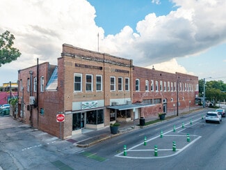 More details for 101 E Hopkins St, San Marcos, TX - Retail for Sale