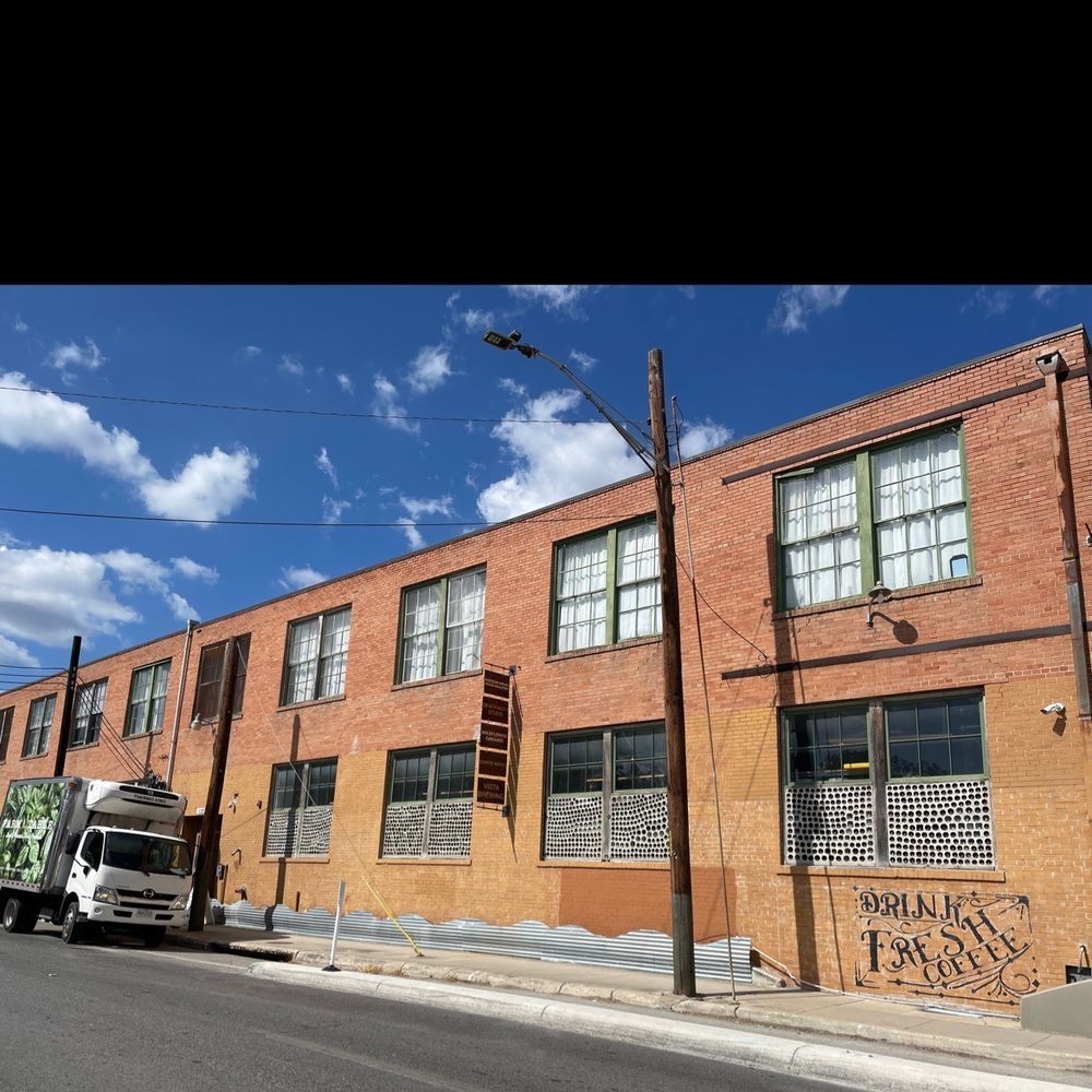 1333 Buena Vista St, San Antonio, TX à vendre Photo du bâtiment- Image 1 de 1