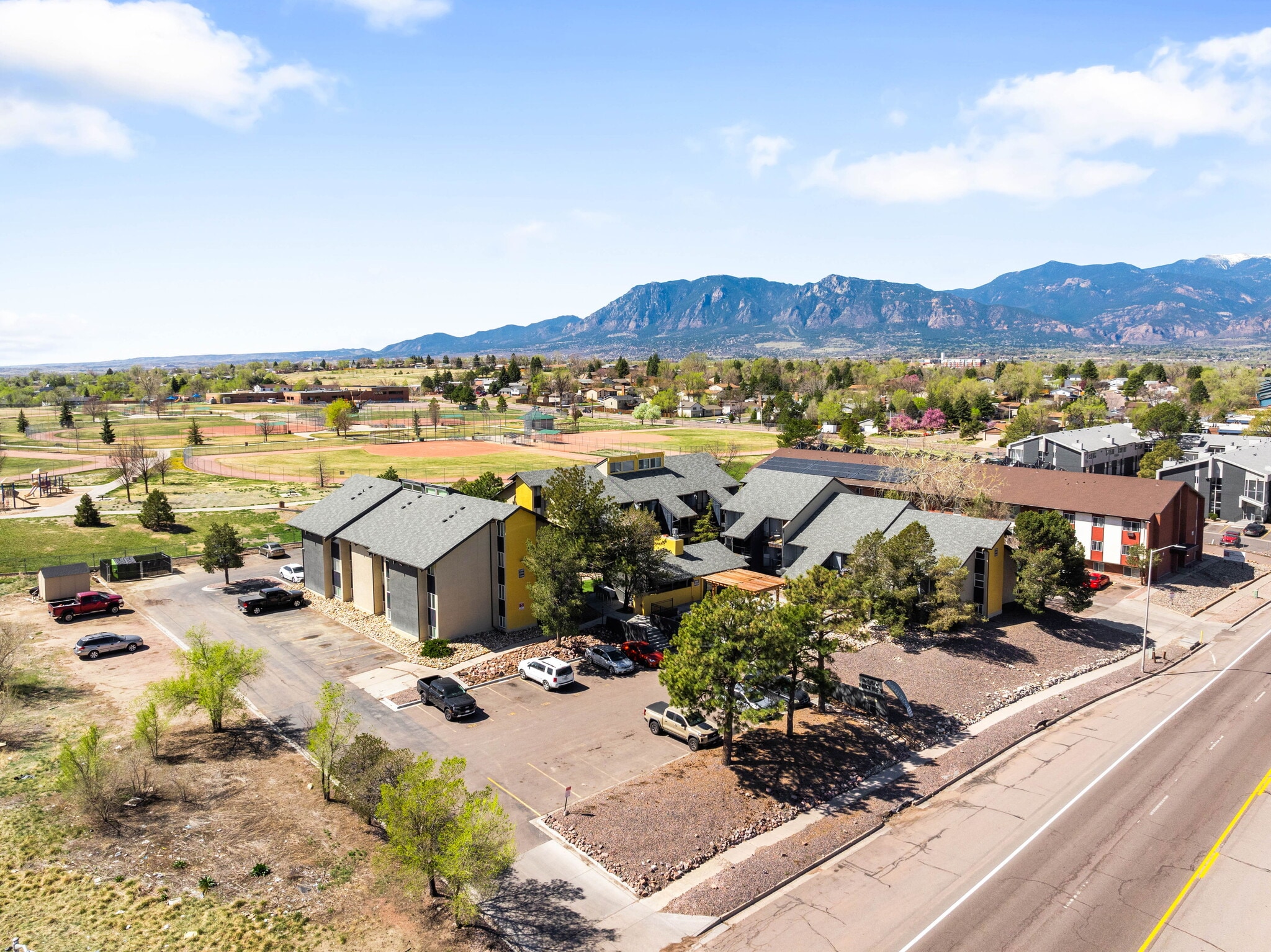 3349 E Fountain Blvd, Colorado Springs, CO for sale Primary Photo- Image 1 of 48