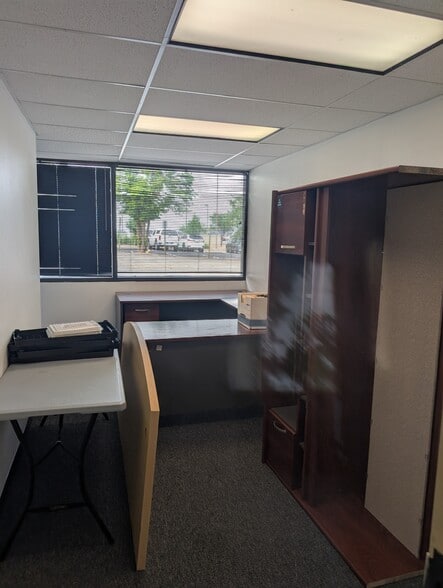 8973-8975 E Kenyon Ave, Denver, CO à louer - Photo du bâtiment - Image 2 de 6