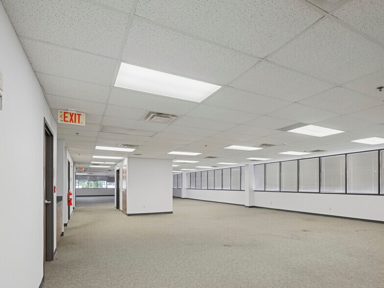 3737 NW 34th St, Oklahoma City, OK à vendre - Photo intérieure - Image 2 de 5