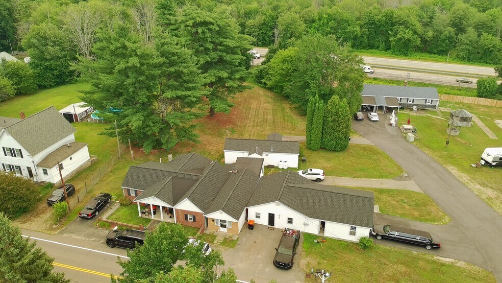 177 Rockingham Rd, Auburn, NH à vendre - Photo du bâtiment - Image 1 de 50