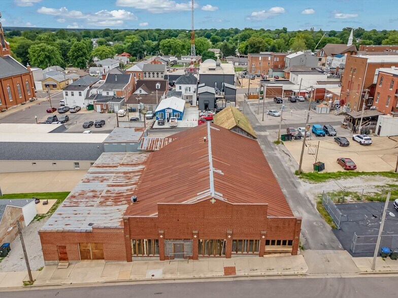 111 W 3rd St, Waterloo, IL à vendre - Photo du bâtiment - Image 2 de 11