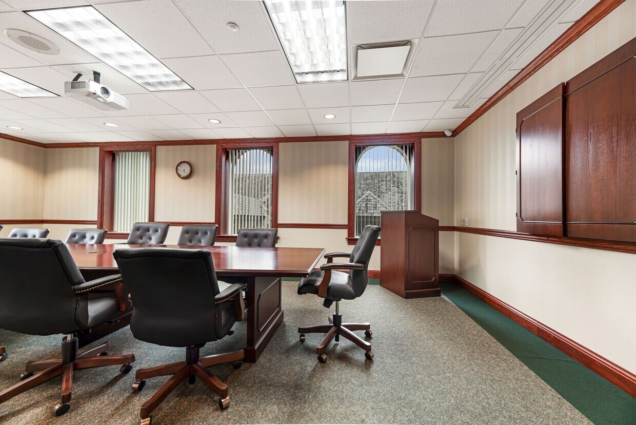 11 N 2nd St, Clearfield, PA à louer Photo intérieure- Image 1 de 6