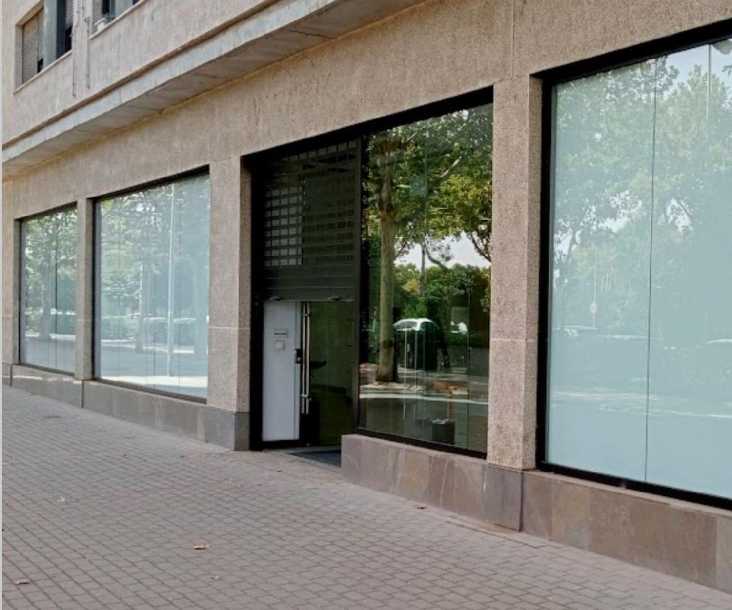 Avenida Juan Pablo II, S/N, SEVILLA, Sevilla à louer Photo du bâtiment- Image 1 de 12