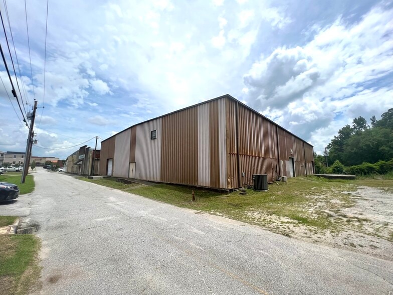 117 First Ave, Thomson, GA for sale - Building Photo - Image 2 of 16