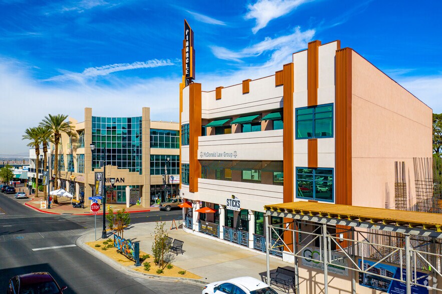 203 S Water St, Henderson, NV à vendre - Photo du bâtiment - Image 2 de 9