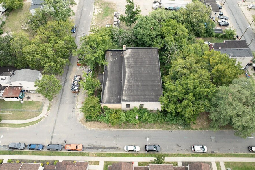 678 Florence St, Camden, NJ à vendre - Photo du bâtiment - Image 2 de 30