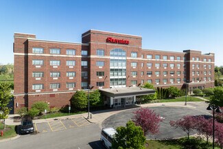 Plus de détails pour 1110 Willow Rd, Northbrook, IL - Commerce de détail à louer