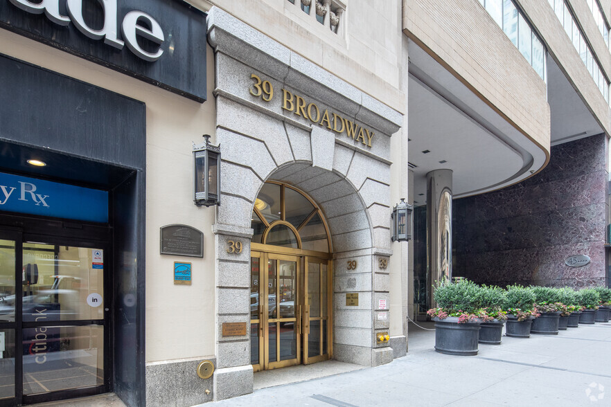 39 Broadway, New York, NY for lease - Building Photo - Image 3 of 7