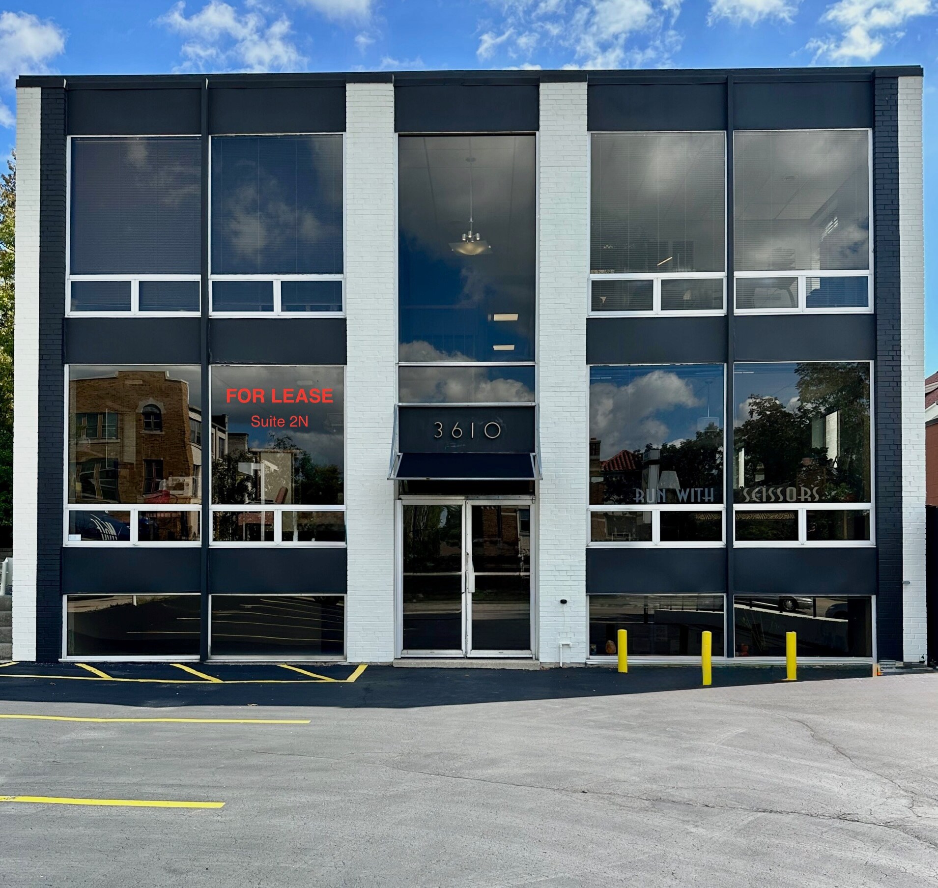 3610 N Oakland Ave, Milwaukee, WI for lease Primary Photo- Image 1 of 7