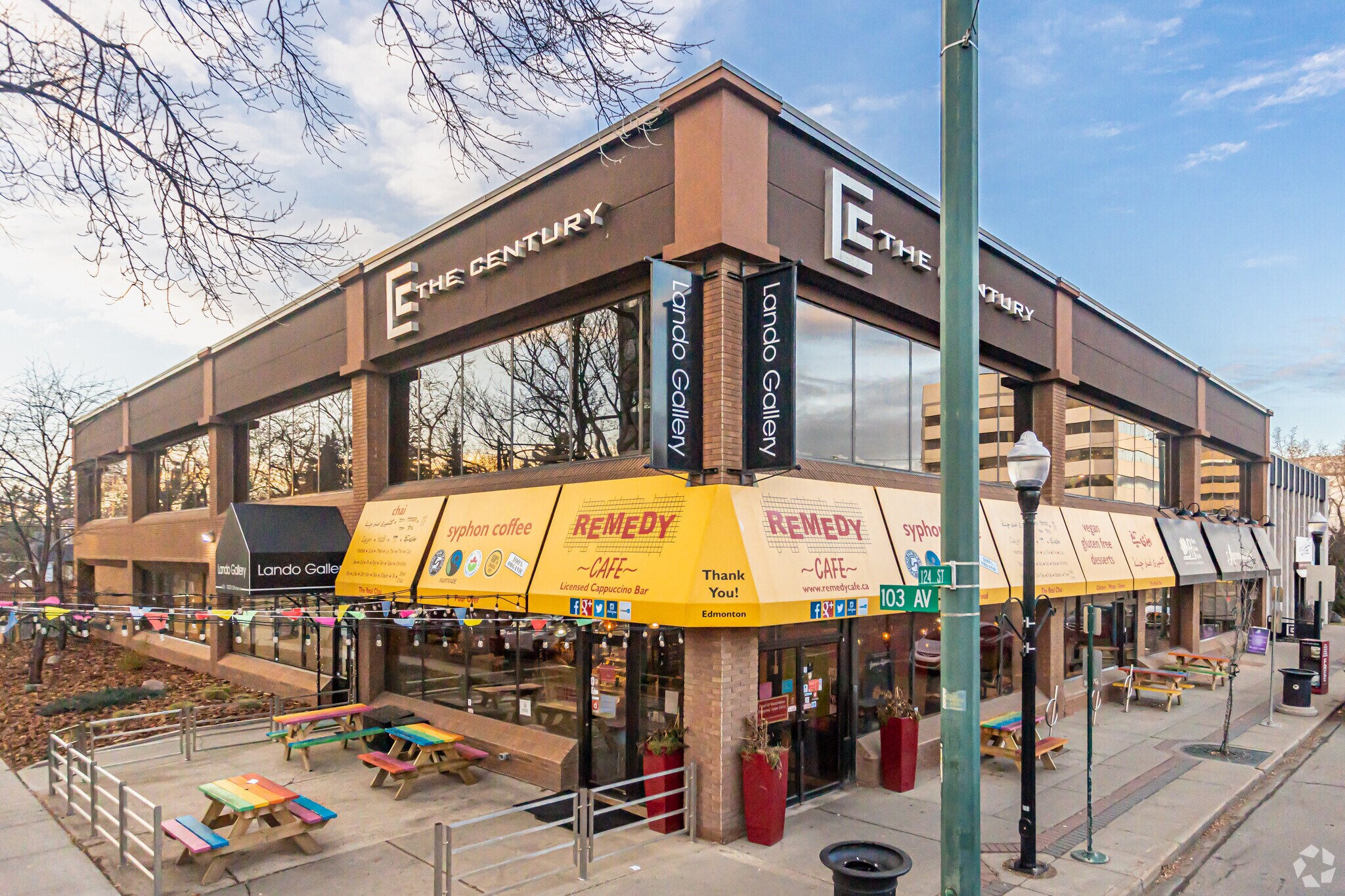 10310 124th St NW, Edmonton, AB à vendre Photo du bâtiment- Image 1 de 1