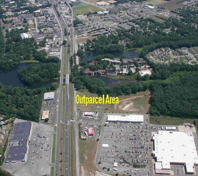 415 N Fruitland Blvd, Fruitland, MD à louer - Photo du bâtiment - Image 1 de 16