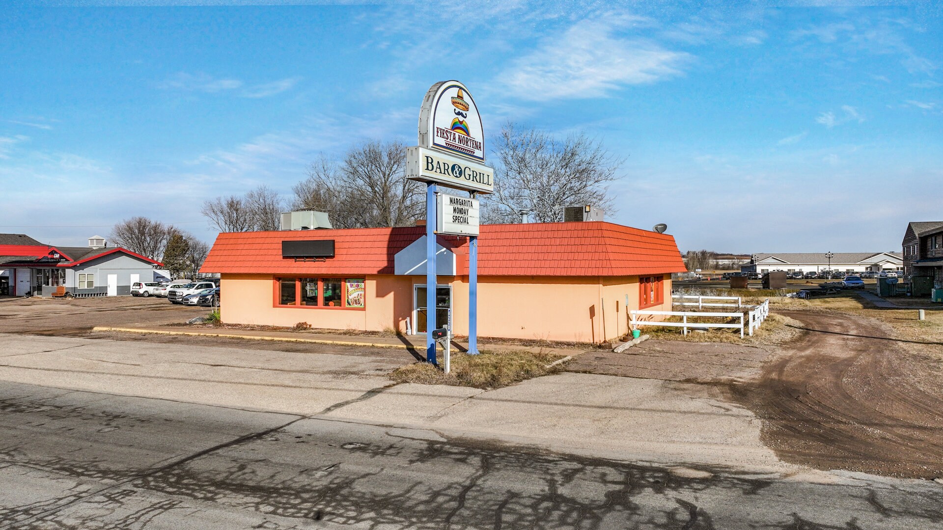 6220 Texaco Dr, Eau Claire, WI for sale Building Photo- Image 1 of 27