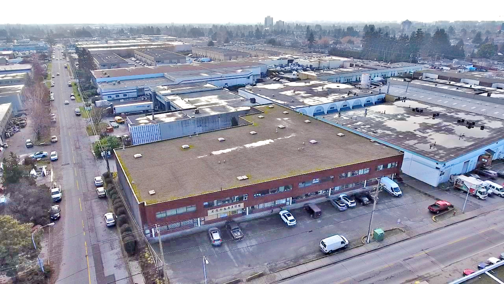 11300 River Rd, Richmond, BC for lease - Building Photo - Image 1 of 5