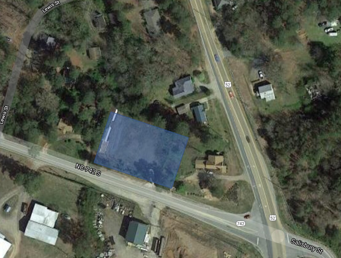 62 N Highway 742, Wadesboro, NC for sale Primary Photo- Image 1 of 2