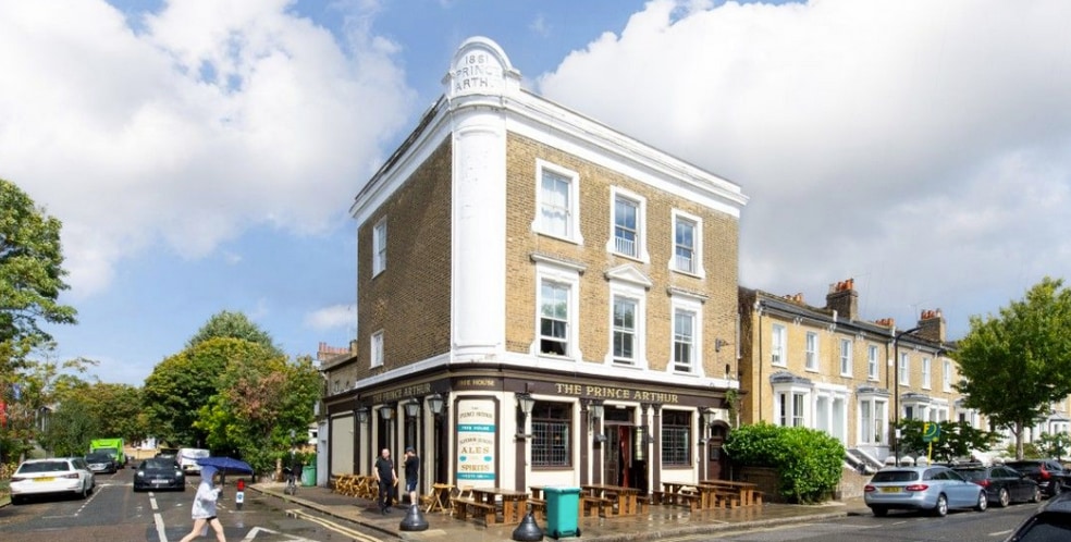 95 Forest Rd, London for sale - Building Photo - Image 1 of 1