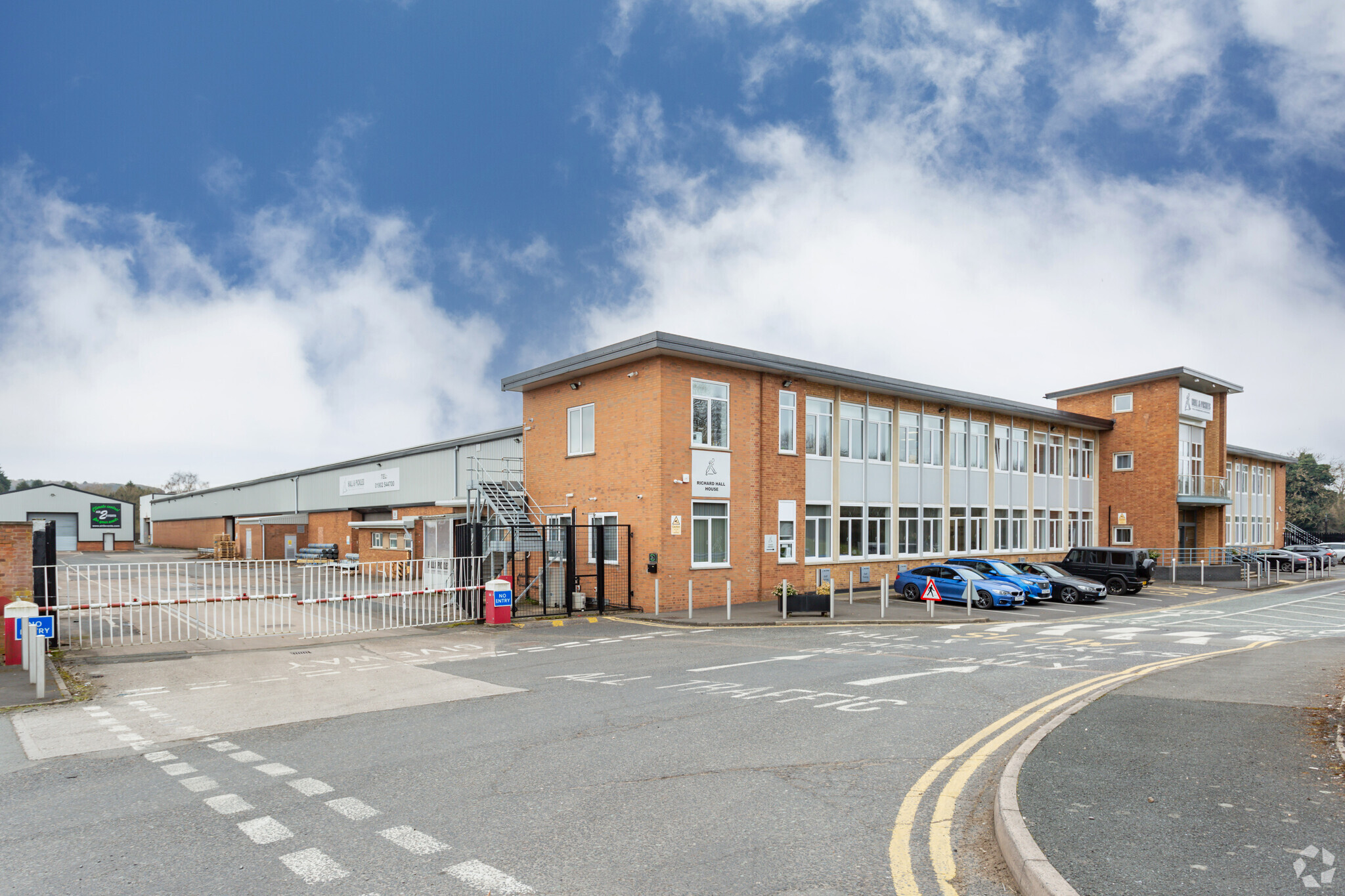 Bridgnorth Rd, Wolverhampton for lease Primary Photo- Image 1 of 2