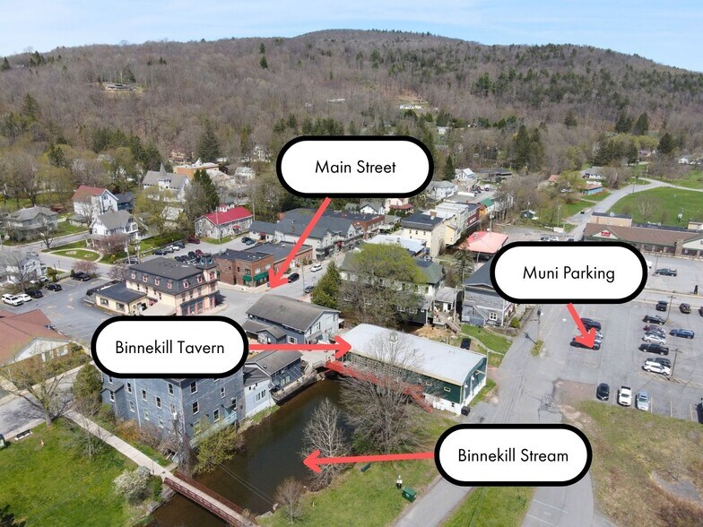 746 Main St, Margaretville, NY à vendre - Photo du bâtiment - Image 2 de 39