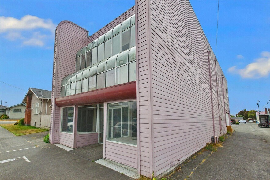 524 Henderson St, Eureka, CA for sale - Building Photo - Image 1 of 14