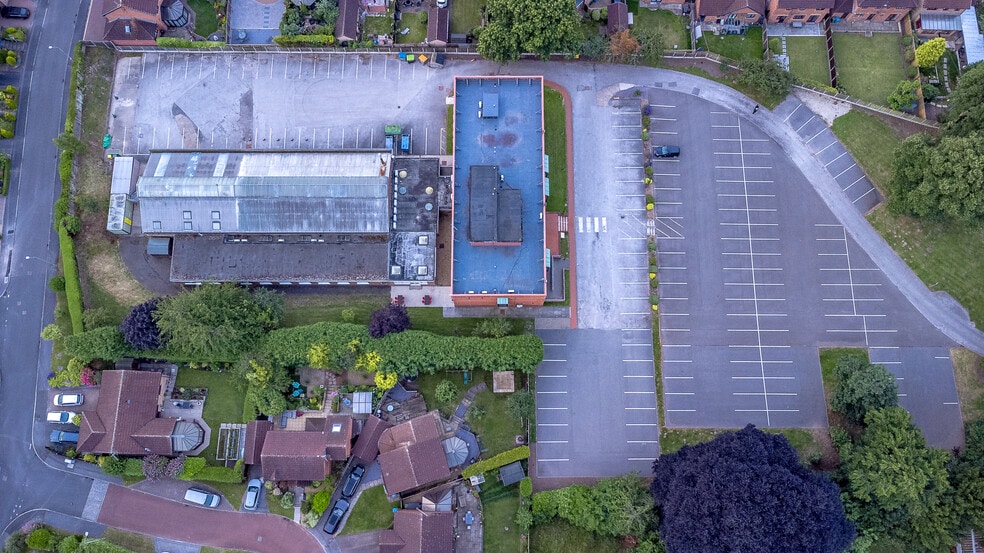 Carlton Rd, Worksop for lease - Aerial - Image 2 of 5