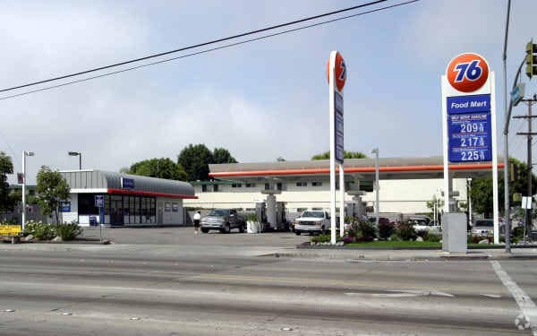 4008 W Rosecrans Ave, Hawthorne, CA à vendre - Photo du bâtiment - Image 3 de 4