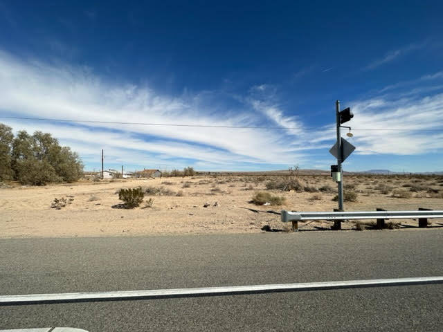 Lenwood Rd, Barstow, CA à louer - Photo du bâtiment - Image 2 de 9