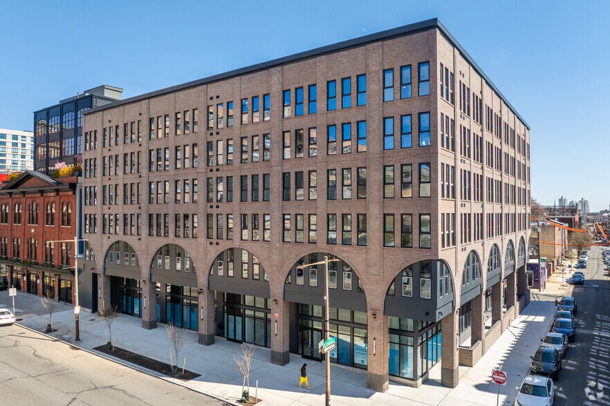 619 N Broad St, Philadelphia, PA à louer - Photo principale - Image 1 de 8