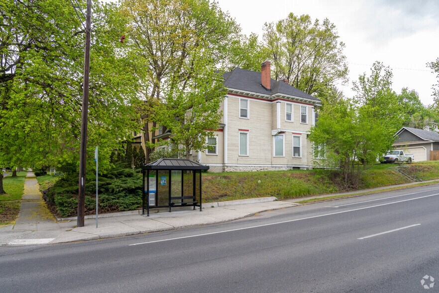 1427 W 7th Ave, Spokane, WA à vendre - Photo du voisinage - Image 2 de 5