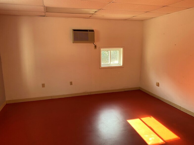 74 Gateway Dr, Midland City, AL à louer - Photo du bâtiment - Image 3 de 5
