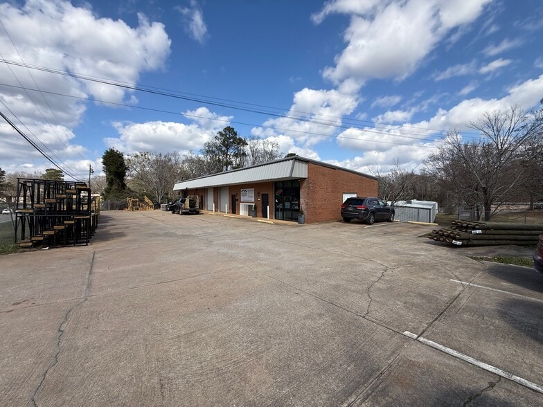1601 Spring Dr, Opelika, AL for lease - Building Photo - Image 3 of 18
