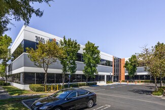 Plus de détails pour 7001 Village Dr, Buena Park, CA - Bureau à louer