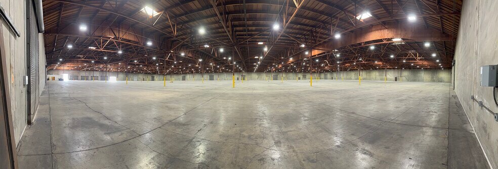 1203 N Gertrude Ave, Stockton, CA à louer - Photo du bâtiment - Image 3 de 15