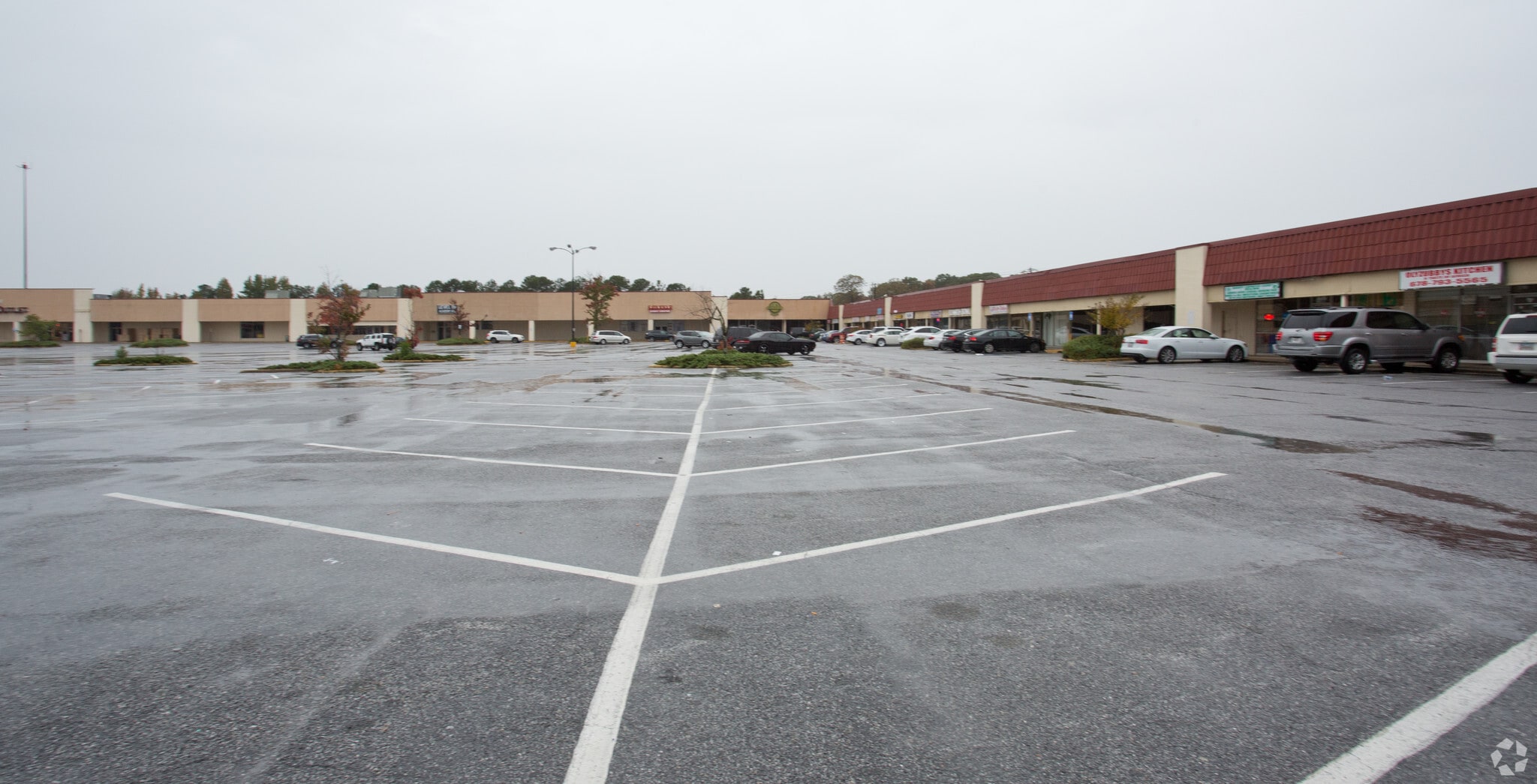 4827-4903 Old National Hwy, College Park, GA for lease Primary Photo- Image 1 of 15