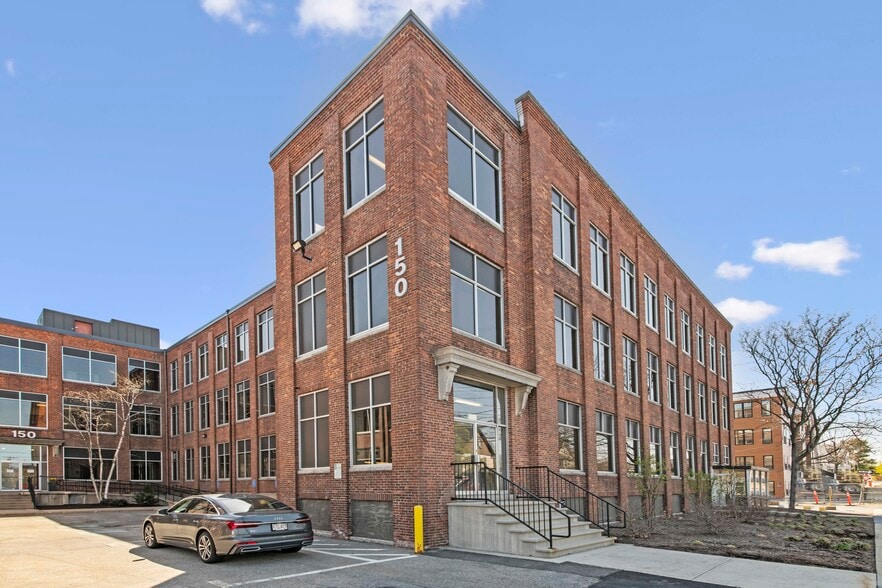 150-154 California St, Newton, MA à louer - Photo du bâtiment - Image 1 de 4